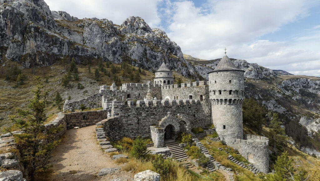 Kotora Melnkalne: Secrets of the Black Mountain Estate Kotor Melnkalne: Secrets of the Black Mountain Estate